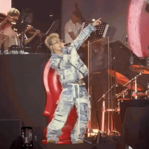 Rapper hot nhất Rap Việt mùa 4 “bị xua đuổi”?