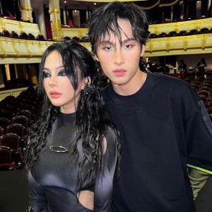 Giải mã meme hot nhất lúc này: Tại sao Wren Evans - Lim Feng, Jennie - S.Coups đồng loạt bị réo tên?